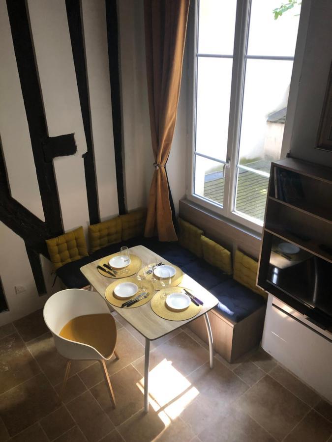 Quartier D'Emily In Paris Apartment Exterior foto